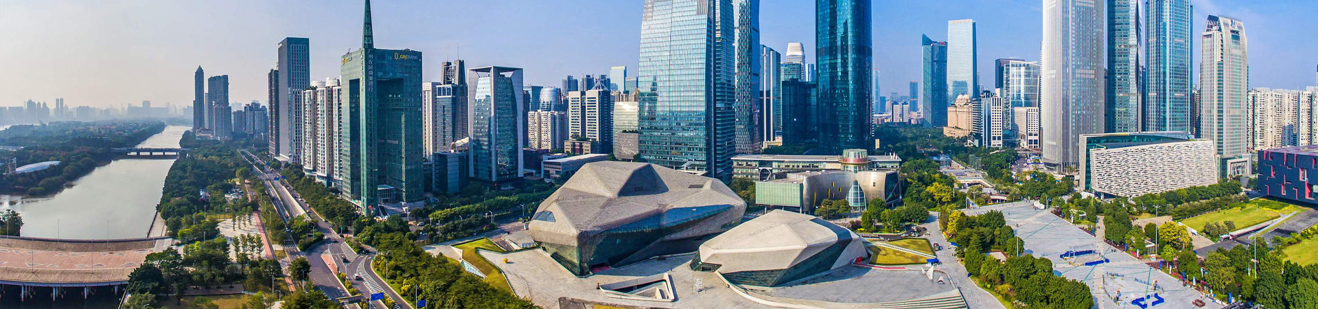 私人影音、商用娱乐系列、中远程扩声系列产品、专业音响、电子类产品、多功能会议及电教系统